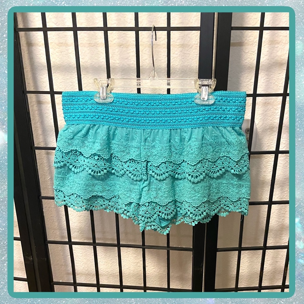 Turquoise Lace Cropped Shorts